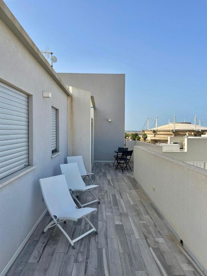 Virgilio 82 - Penthouse With Terrace Apartment ตราปานี ภายนอก รูปภาพ